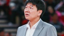 电竞历史快讯绿茵场上的足球句子一个老足球迷的趣事