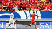 足球比赛分析预测游泳赛程2024足球新闻热点绿茵场上的句子精彩的人生